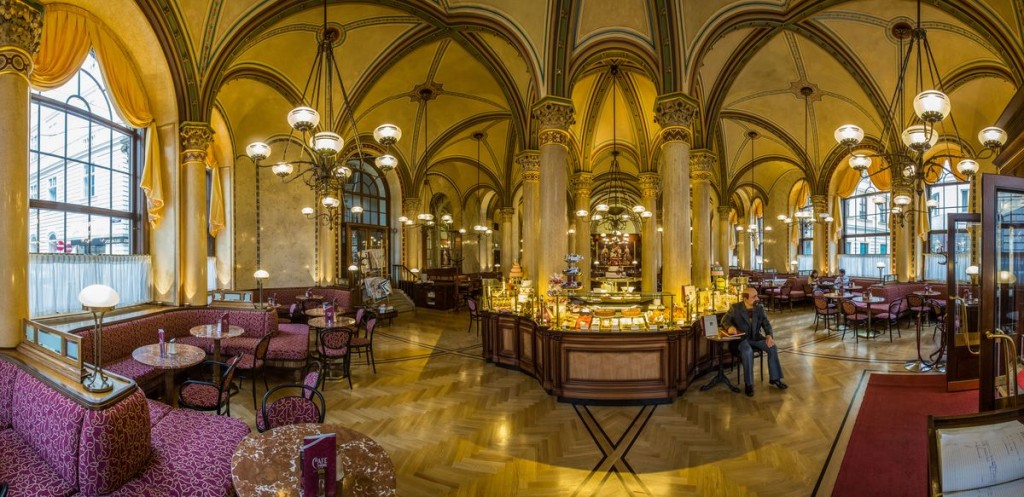 Café Central Wien: Treffpunkt historischer Vor- und Querdenker | Shots