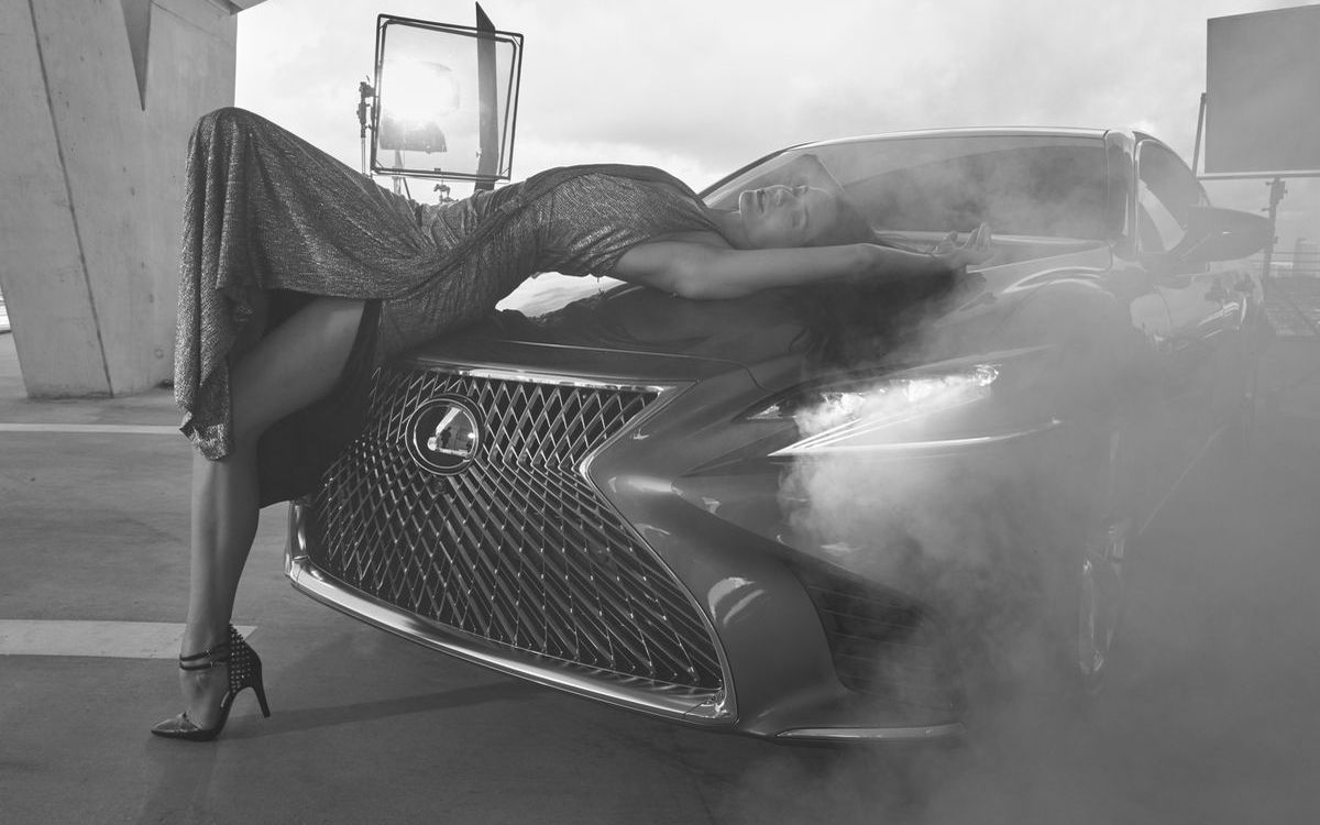 Girl Meets Car Through The Lens Shots Magazin Daftsex Hd