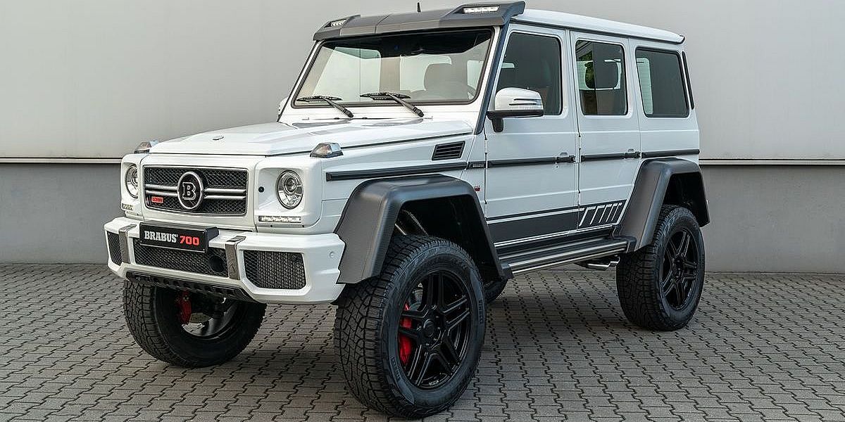 Hoher Schneller Und Starker Brabus 700 4 4 Shots Magazin