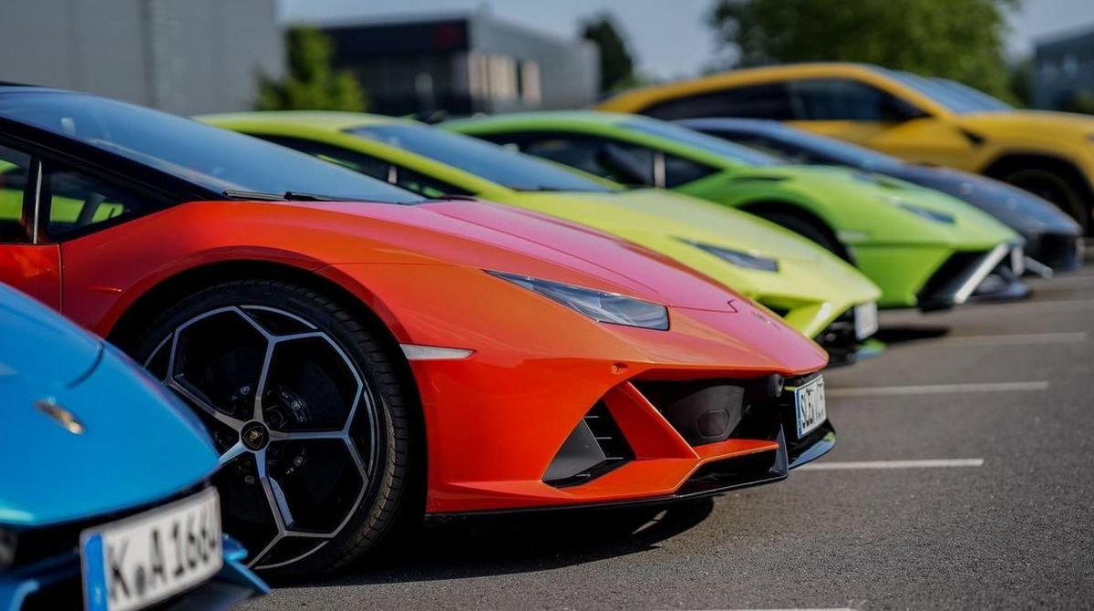 Foto: Lamborghini eröffnet neue Niederlassung in Köln.
