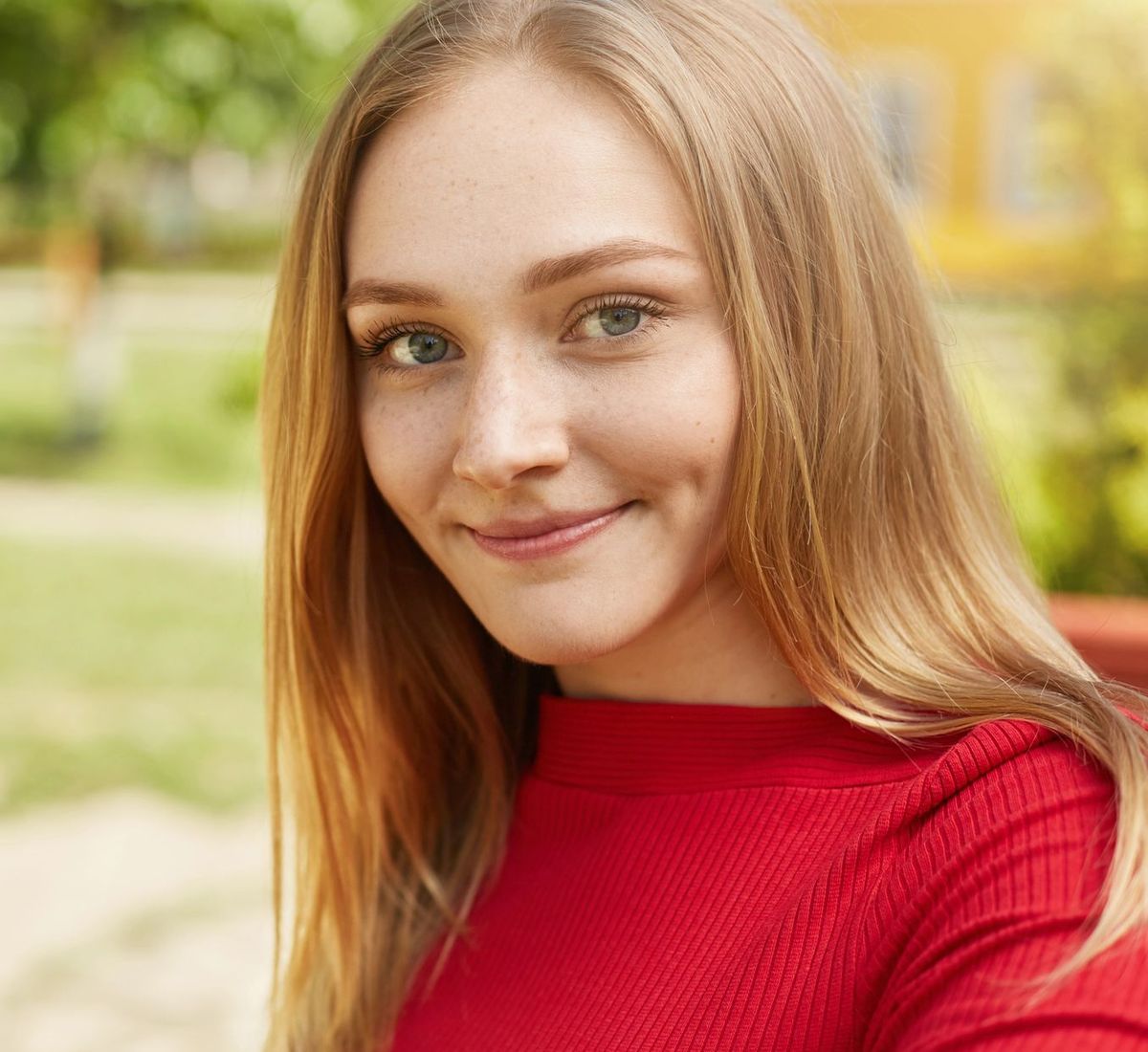 Foto: Künstliche Grübchen - ein verführerischer Look.