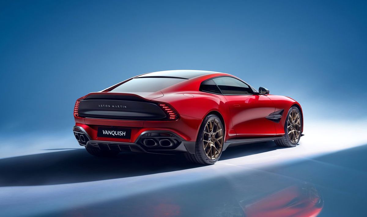 Foto: Aston Martin Vanquish V12.